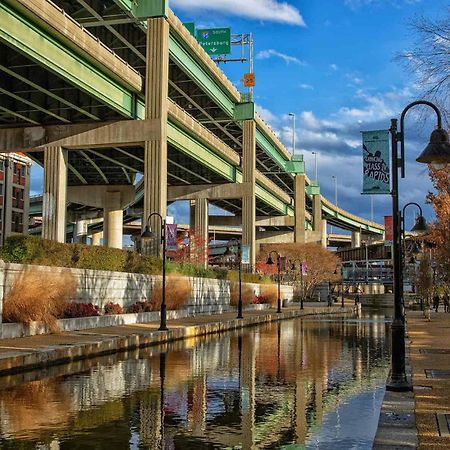 リッチモンドCharming, Happy 1-Bed Oasis: Rva Retreat Awaits!アパートメント エクステリア 写真